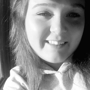 Meet your Posher, Sabrina